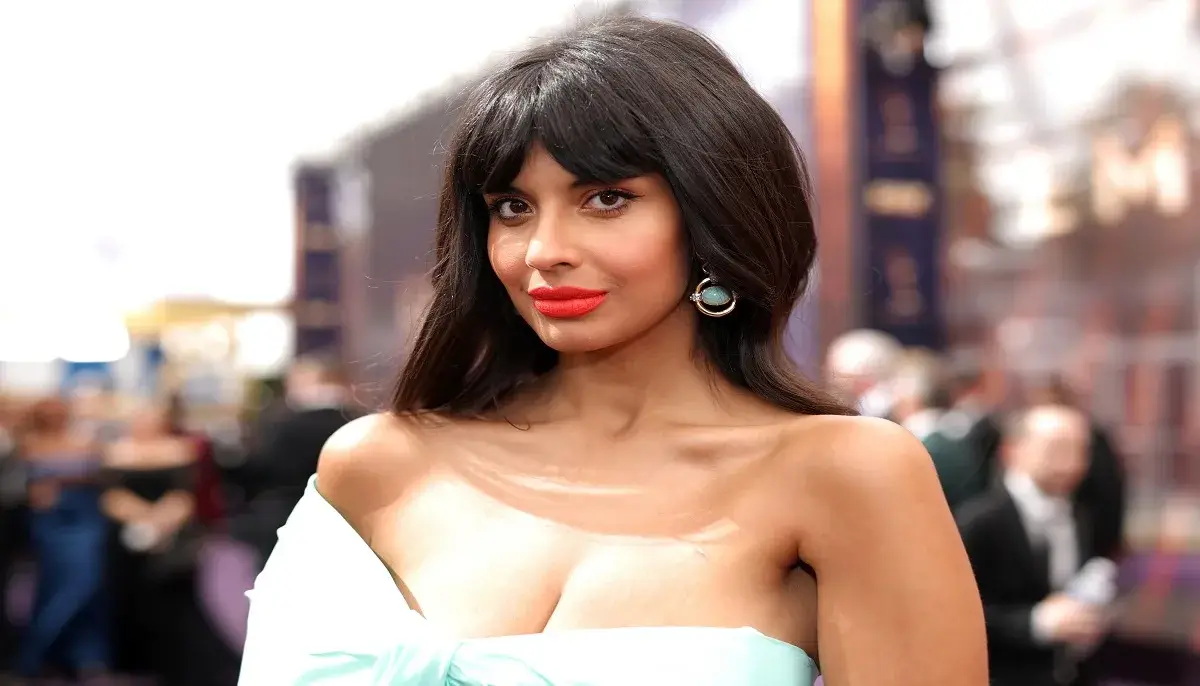 Jameela Jamil Biography: Inspiring Actress And Activist 7 Jameela Jamil Biography